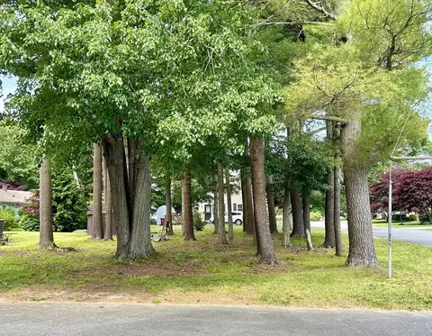 4 Pedro St, Acushnet, MA 02743 photo 8