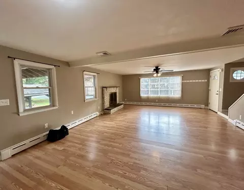 4 Pedro St, Acushnet, MA 02743 photo 17