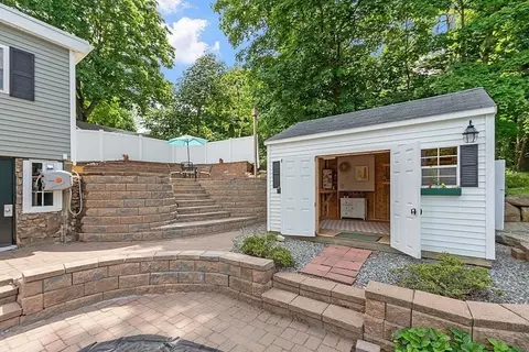 12 Clearview Ave, Gloucester, MA 01930 photo 6