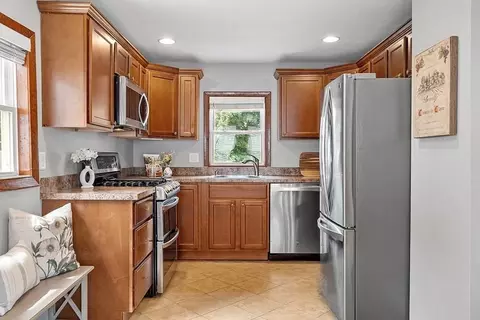 12 Clearview Ave, Gloucester, MA 01930 photo 10