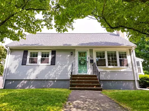 36 Redfield Rd, Wakefield, MA 01880 photo 6