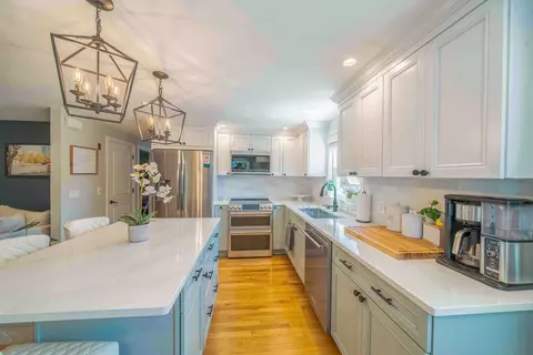 36 Redfield Rd, Wakefield, MA 01880 photo 9