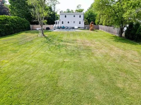 36 Redfield Rd, Wakefield, MA 01880 photo 5