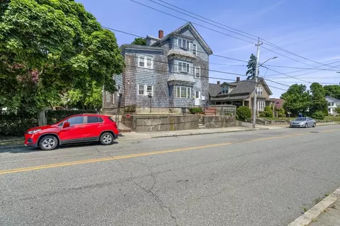 Exterior - 1643 Rodman St, Fall River, MA 02721 photo 5 of 7