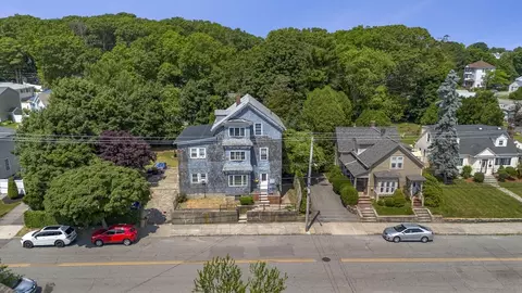 View/Area - 1643 Rodman St, Fall River, MA 02721 photo 5 of 16