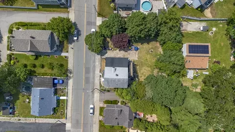 View/Area - 1643 Rodman St, Fall River, MA 02721 photo 9 of 16