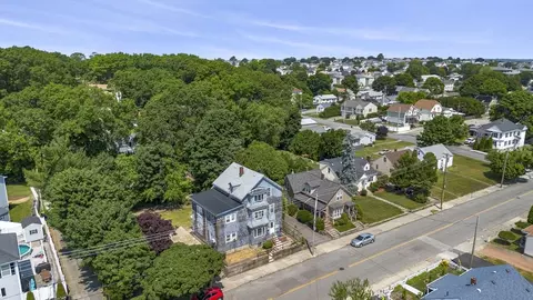 View/Area - 1643 Rodman St, Fall River, MA 02721 photo 3 of 16