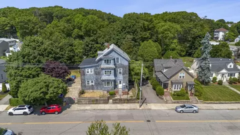 View/Area - 1643 Rodman St, Fall River, MA 02721 photo 4 of 16