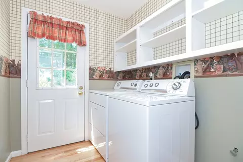 38 Dover Cir, Franklin, MA 02038 photo 21