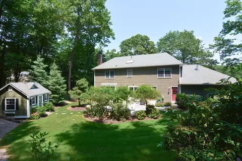 38 Dover Cir, Franklin, MA 02038 photo 3