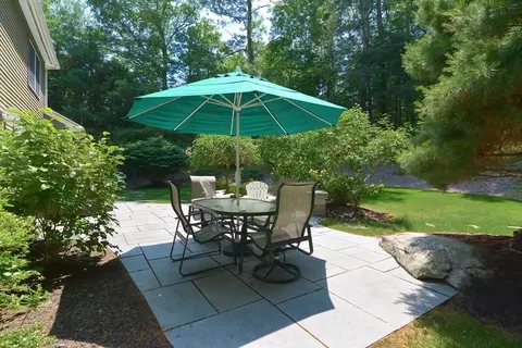 38 Dover Cir, Franklin, MA 02038 photo 25