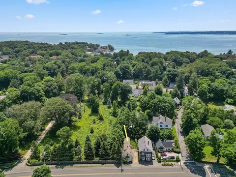 View/Area - 233 Hale St, Beverly, MA 01915 photo 1 of 4