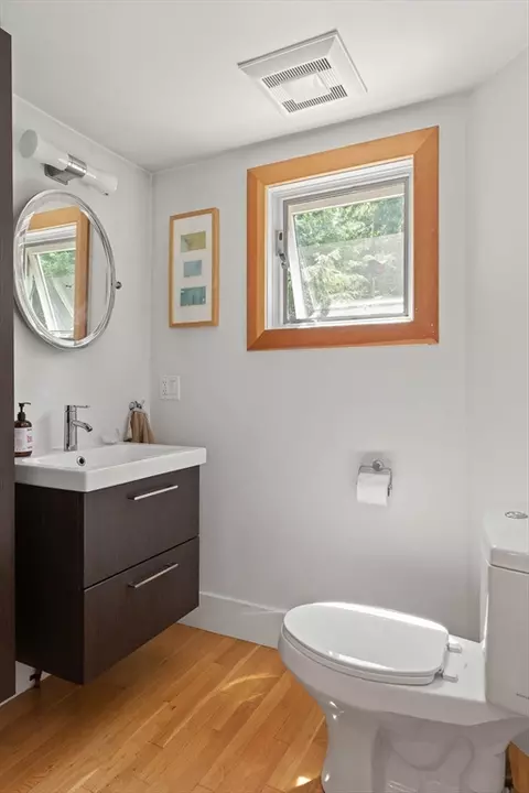 Bath - 233 Hale St, Beverly, MA 01915 photo 1 of 3