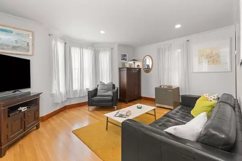 Living - 233 Hale St, Beverly, MA 01915 photo 2 of 3