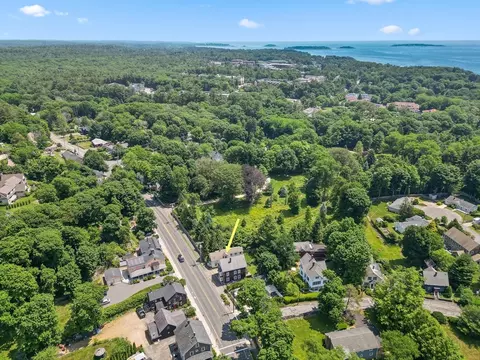 View/Area - 233 Hale St, Beverly, MA 01915 photo 4 of 4