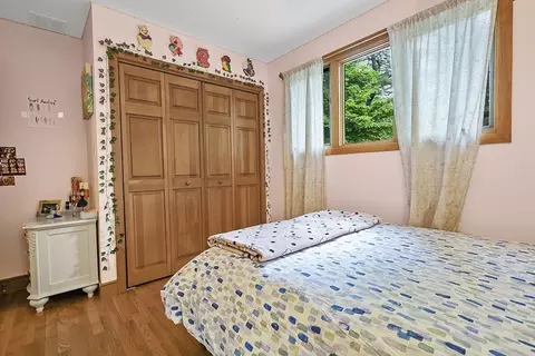 Bedroom - 33 Saddle Ridge Rd, Dover, MA 02030 photo 5 of 6