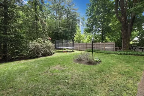 Exterior - 33 Saddle Ridge Rd, Dover, MA 02030 photo 6 of 10