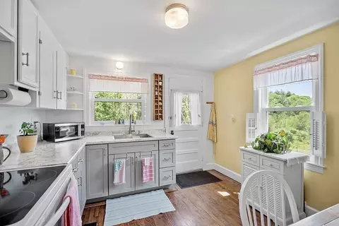 1003 Main St, Ashby, MA 01431 photo 9