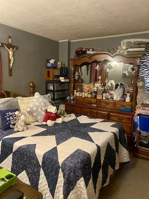 Bedroom - 7 Limerick St, Gardner, MA 01440 photo 1 of 2