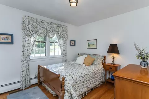 44 Squire Ln, Springfield, MA 01118 photo 23
