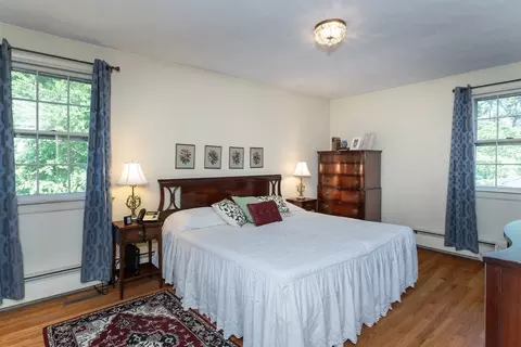 44 Squire Ln, Springfield, MA 01118 photo 21