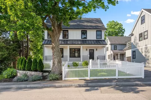 119 Summer St #1, Waltham, MA 02452