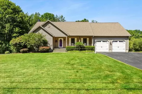 44 Stoney Rd, West Bridgewater, MA 02379
