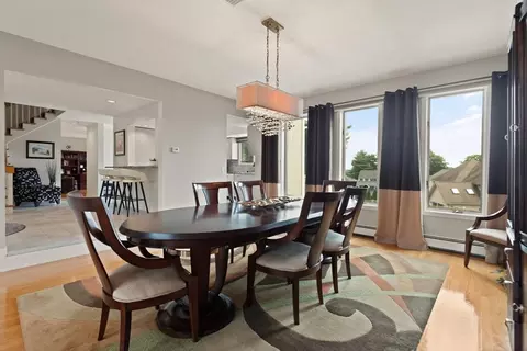 Dining - 2 Thomas Cir, Stoneham, MA 02180 photo 2 of 4