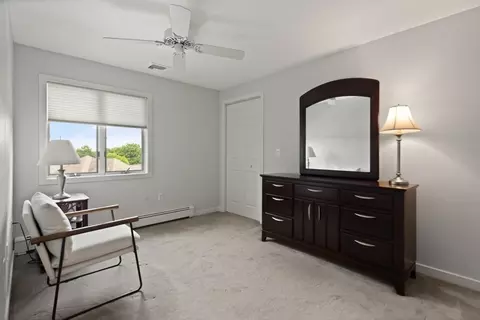 Bedroom - 2 Thomas Cir, Stoneham, MA 02180 photo 4 of 5