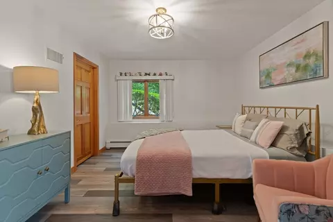 Bedroom - 2 Thomas Cir, Stoneham, MA 02180 photo 5 of 5