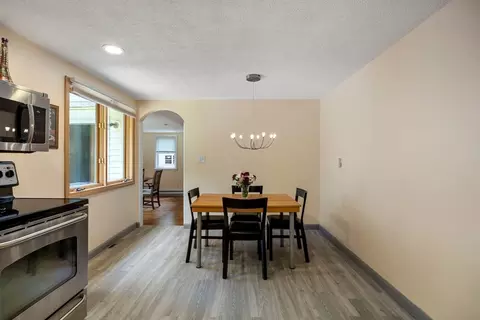 28 Worcester Rd, Sharon, MA 02067 photo 11