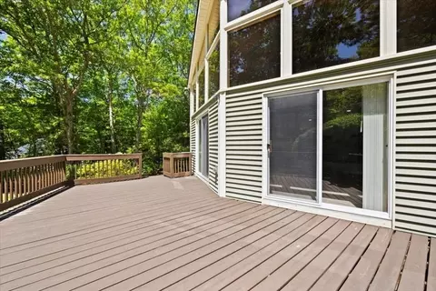 Exterior - 115 Douglas Rd, Webster, MA 01570 photo 5 of 8