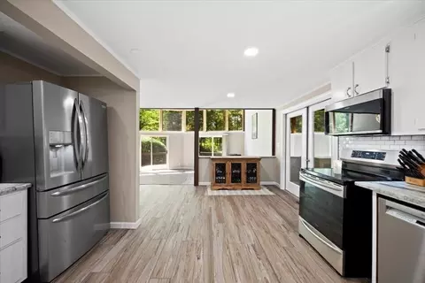 Kitchen - 115 Douglas Rd, Webster, MA 01570 photo 3 of 3