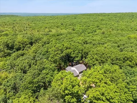 View/Area - 115 Douglas Rd, Webster, MA 01570 photo 2 of 2