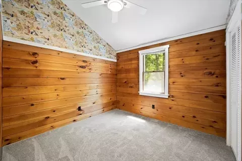 Bedroom - 115 Douglas Rd, Webster, MA 01570 photo 7 of 8