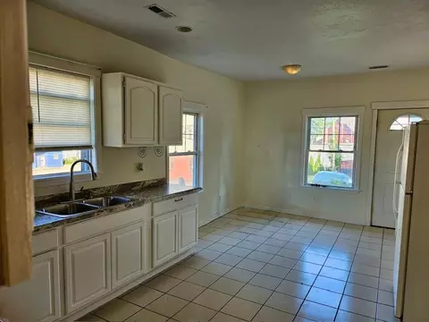 Kitchen - 3 Reeves St, Worcester, MA 01607 photo 2 of 4