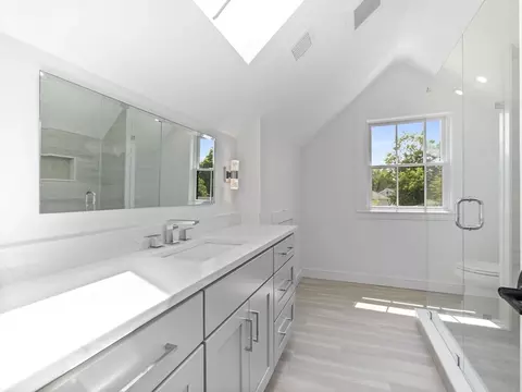 23 Lawrence Rd, Wellesley, MA 02482 photo 22