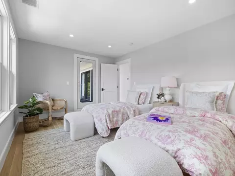 23 Lawrence Rd, Wellesley, MA 02482 photo 21