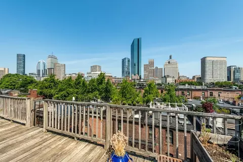 39 Warren Ave #4, Boston, MA 02116