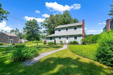 4 Old County, Hudson, MA 01749