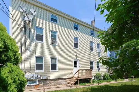 330 Fifth St, Fall River, MA 02721