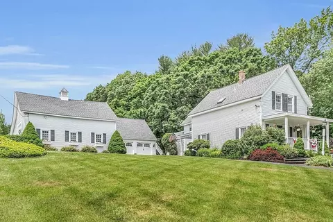 71 Pike St, Tewksbury, MA 01876