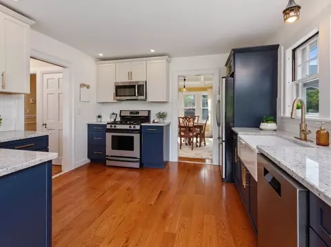 84 Forest St, Worcester, MA 01609 photo 8