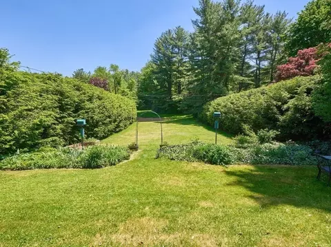 84 Forest St, Worcester, MA 01609 photo 39