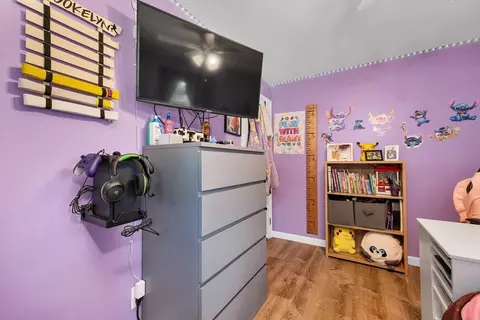 Bedroom - 7 1st Ave, Pepperell, MA 01463 photo 1 of 5