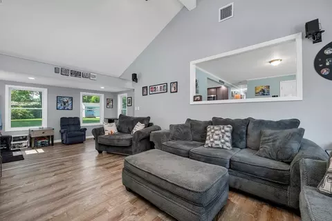 Living - 7 1st Ave, Pepperell, MA 01463 photo 1 of 1