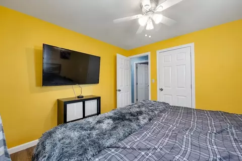 Bedroom - 7 1st Ave, Pepperell, MA 01463 photo 4 of 5