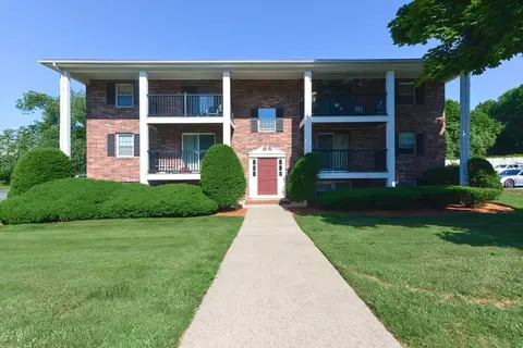 6 Walker #3, North Andover, MA 01845