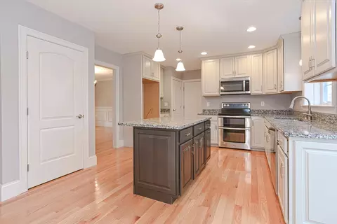 39 Westboro Rd, Upton, MA 01568 photo 10