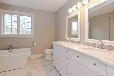 39 Westboro Rd, Upton, MA 01568 photo 21